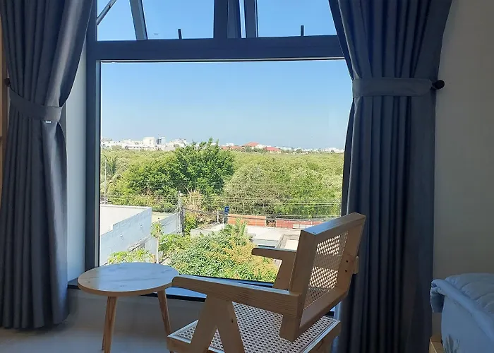 Khách sạn Windy